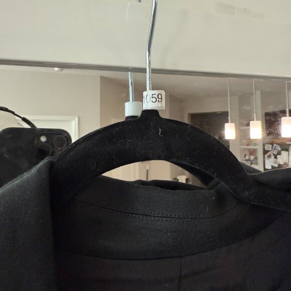 Love Moschino Black Short Puff Sleeve Jacket US8 - Picture 3 of 5